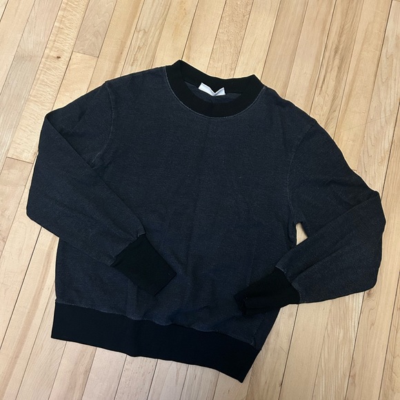 Icebreaker Tops - Icebreaker Charcoal Crewneck Sweater